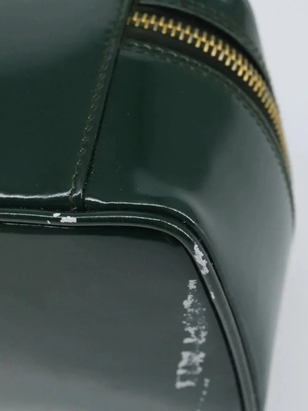 GUCCI Bamboo Vanity Pouch Patent leather Green Gold 032 1956 0151 Auth 171655